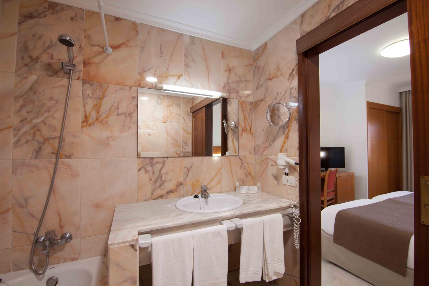 Principe-Paz-Room-13