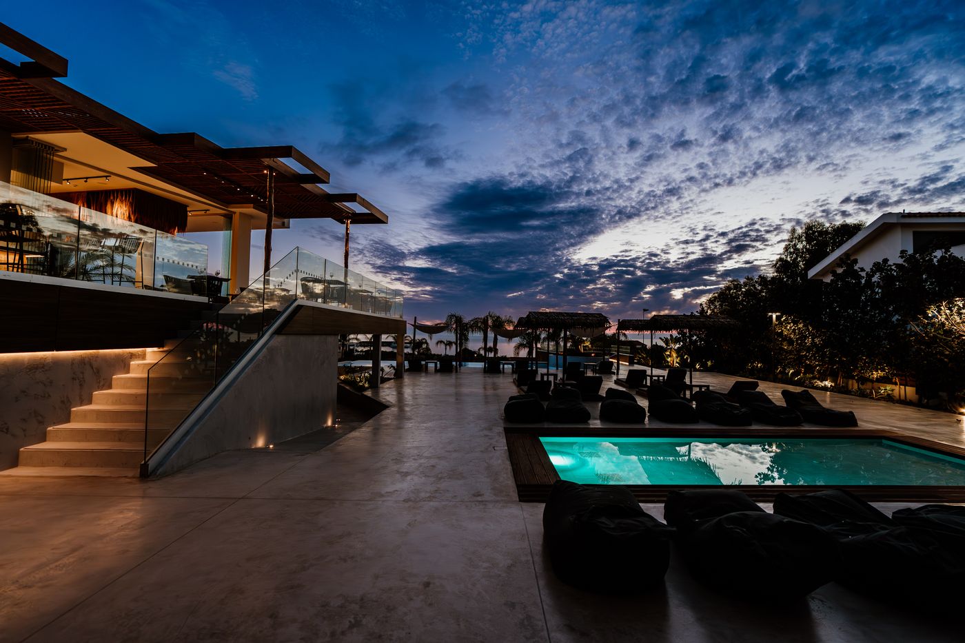 Cavo Zoe Seaside Hotel 