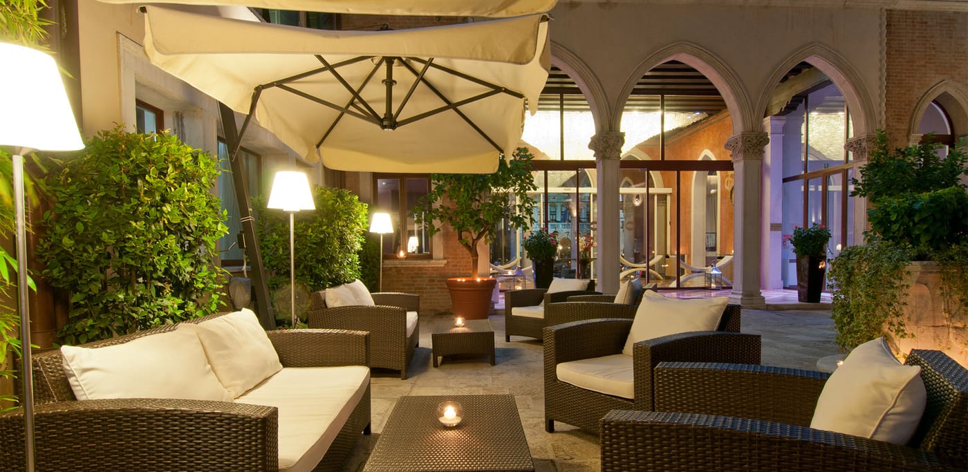 Sina Centurion Palace