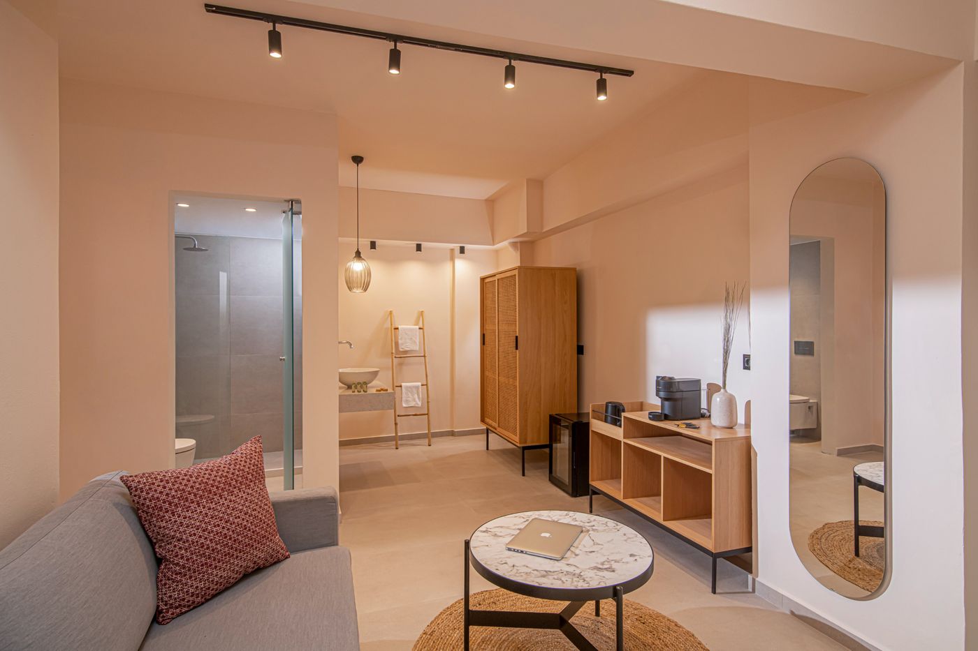 Villa-Elite---Adult-Only-Room-22