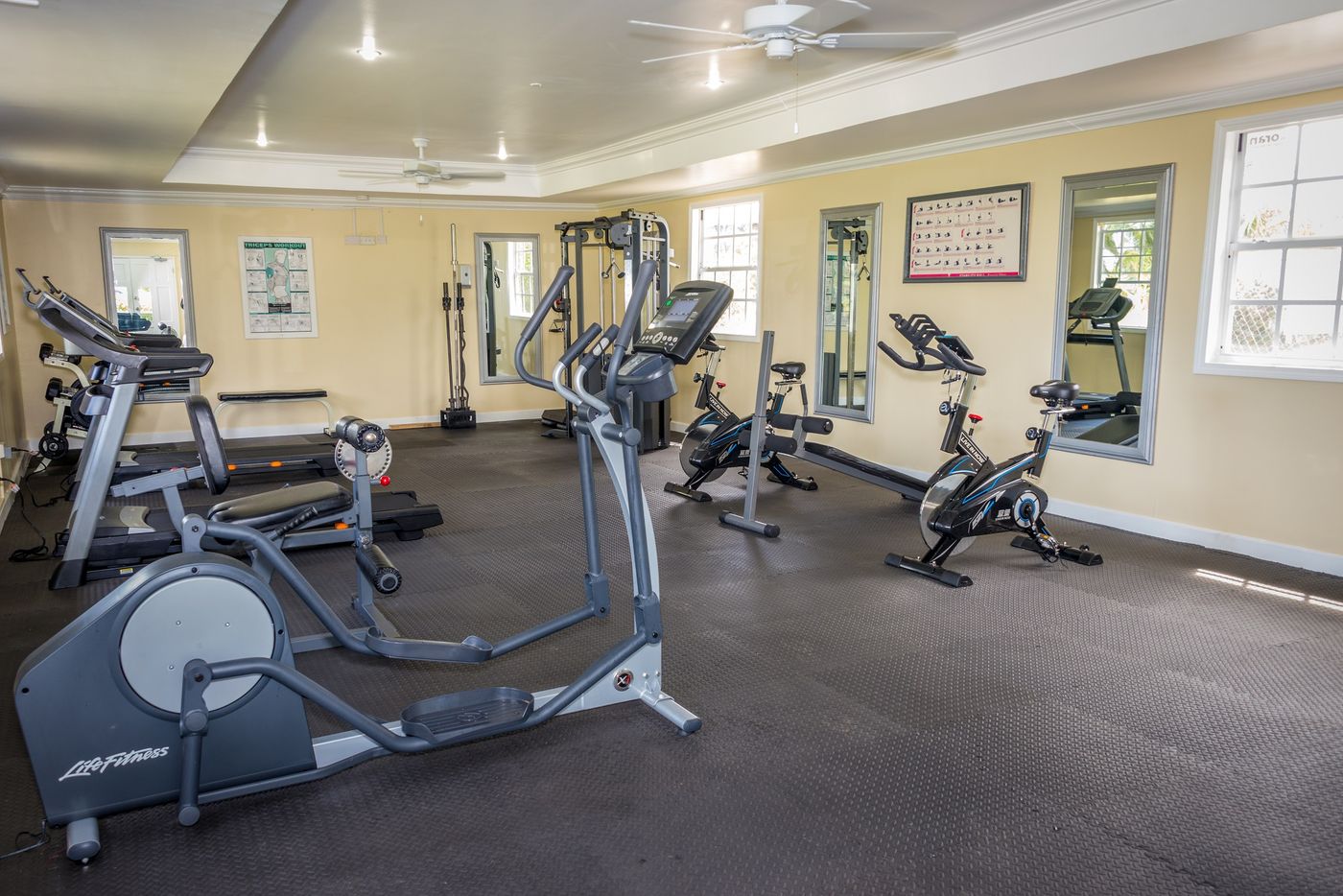 Bay Gardens Beach Resort