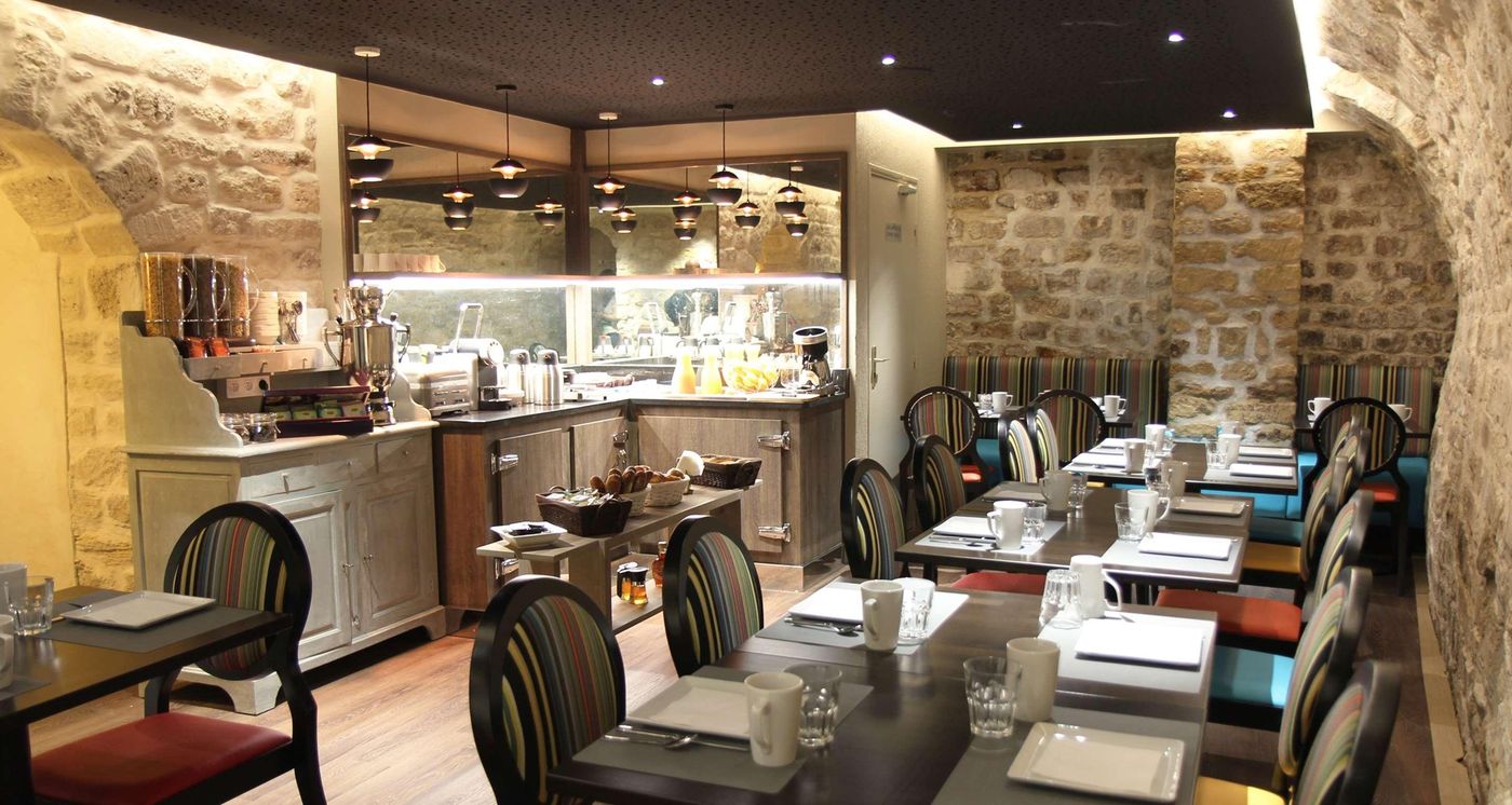 BEST-WESTERN-Hotel-Le-Montmartre-Saint-Pierre-Restaurant-33