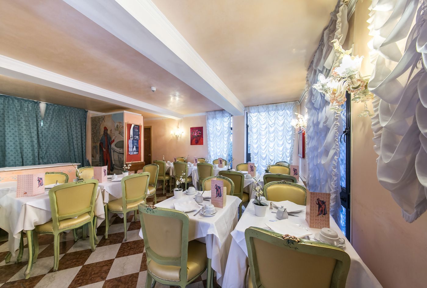 Hotel-Pantalon-Restaurant-23