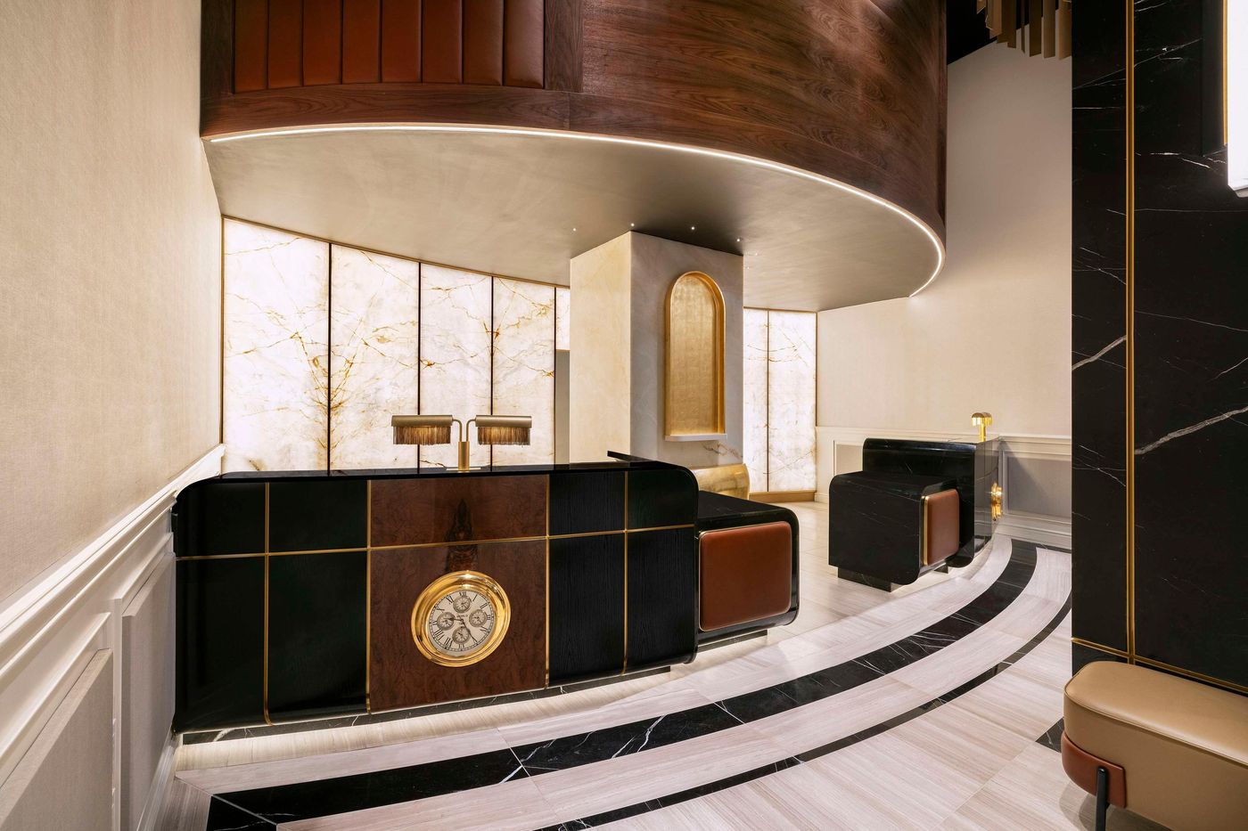 The-Benjamin-Royal-Sonesta-Hotel-Lobby-2