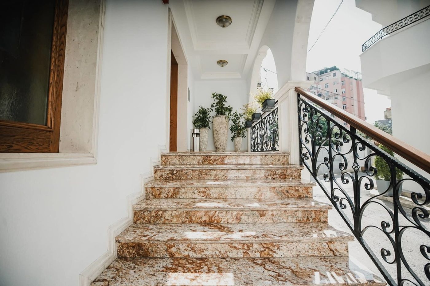 Lot Boutique 17.12.25