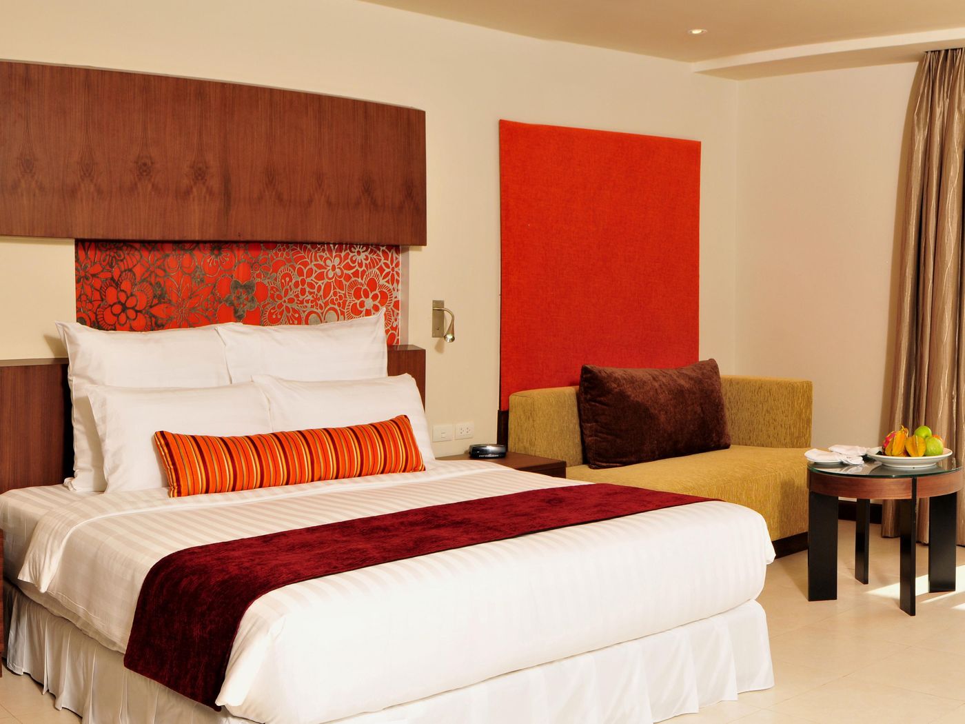 M-Social-Hotel-Phuket-Room-22