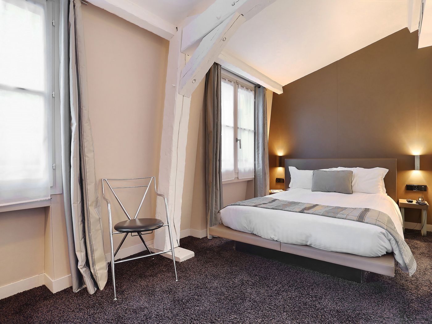 Hotel-Notre-Dame-Maitre-Albert-Room-5