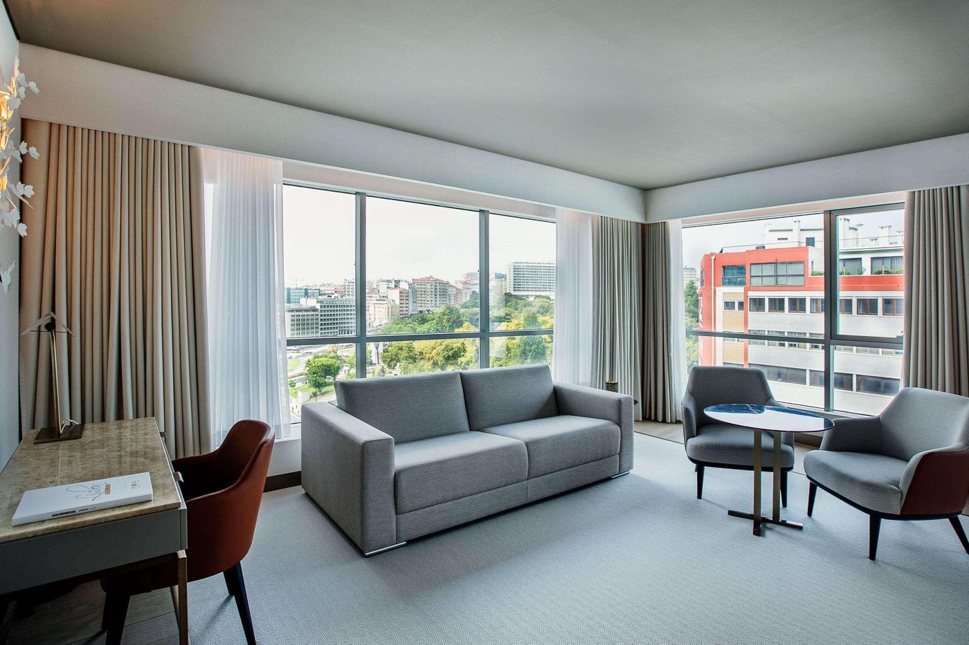 Epic-SANA-Marques-Room-11