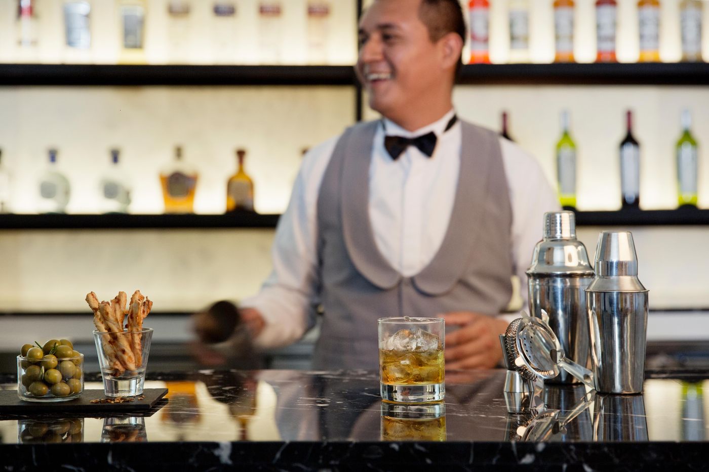 Finest-Playa-Mujeres-by-Excellence-Group-Bar-24