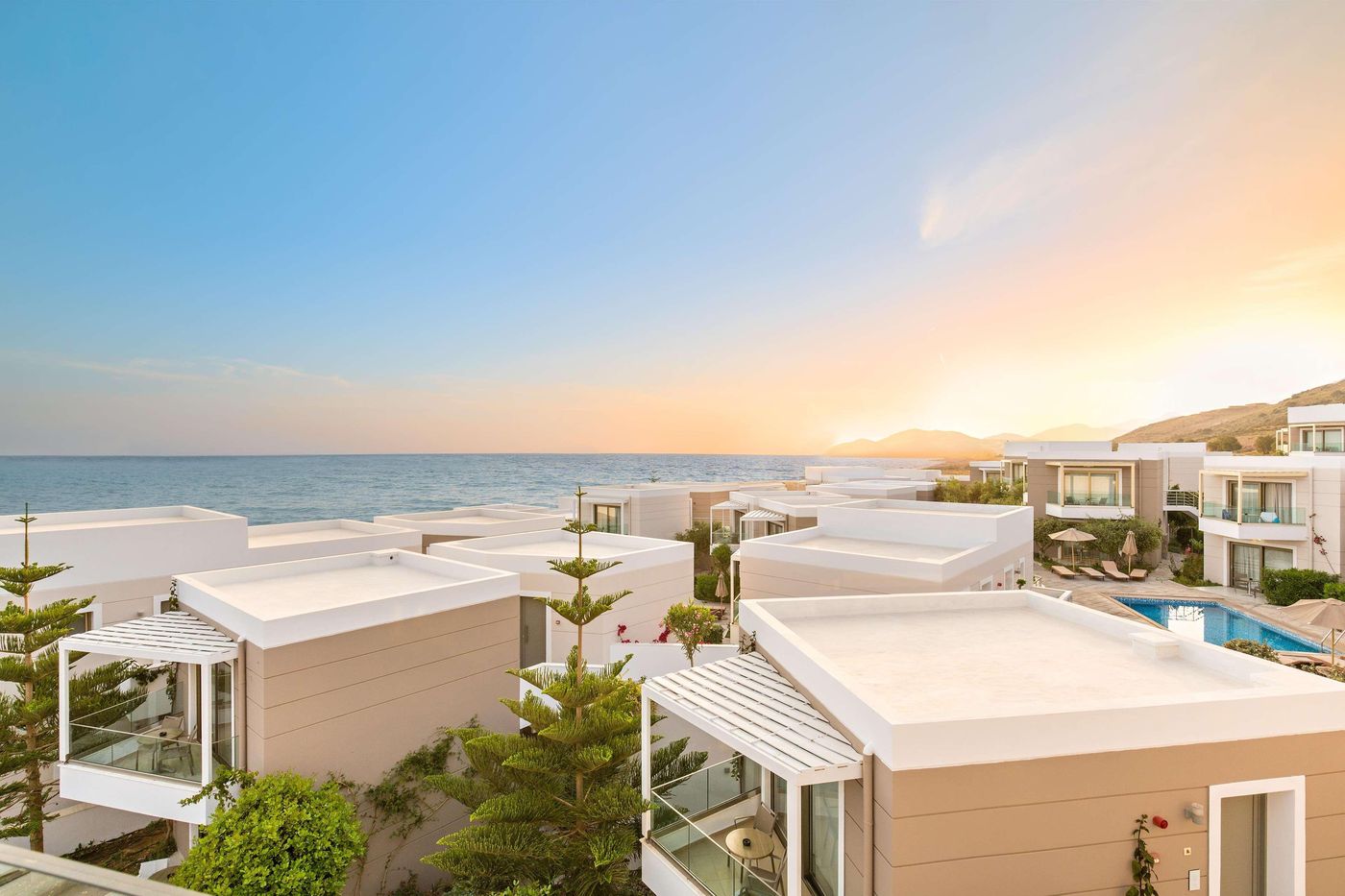 The-Royal-Blue-General-view-92