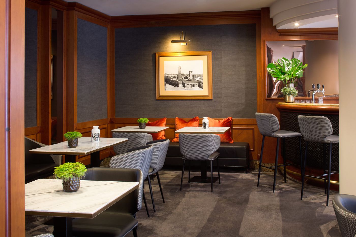 Starhotels-Tourist-Bar-13