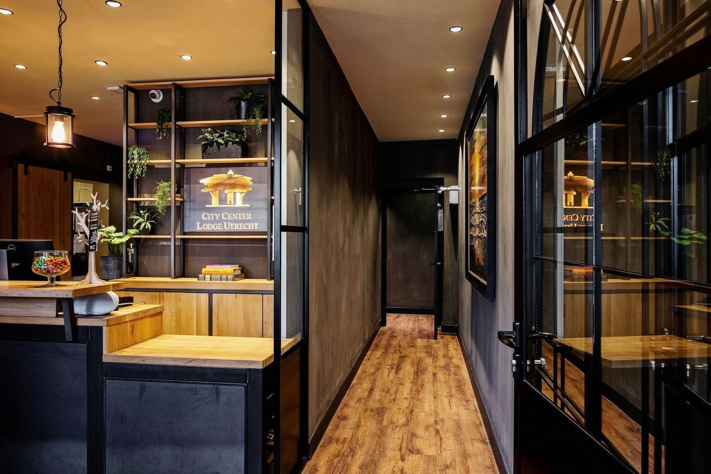 City Center Lodge Utrecht-Netherlands-UTRECHT-Lobby-7