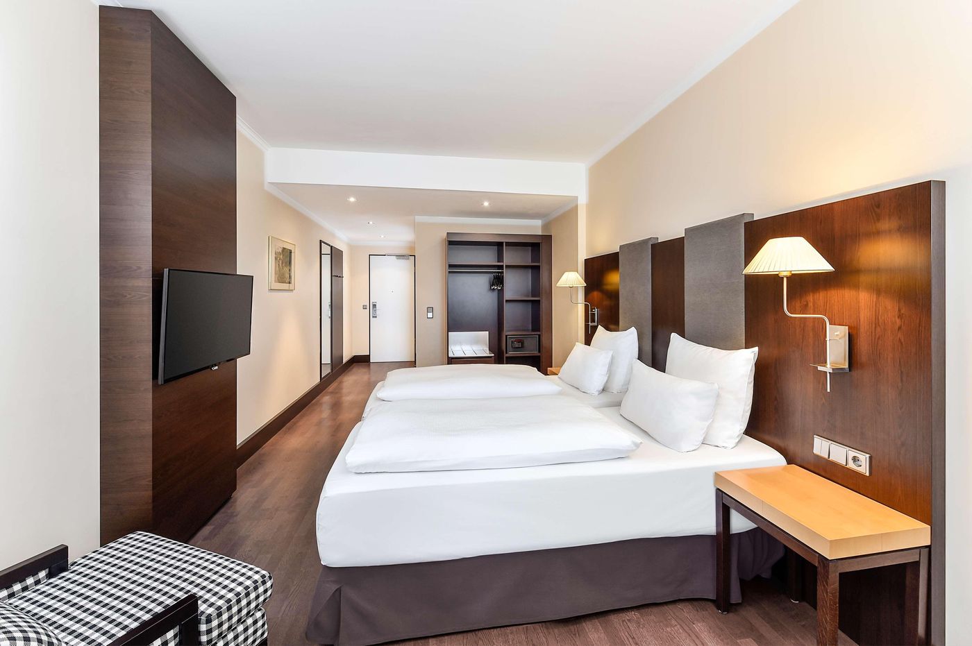 Nh-M----nchen-City-S----d-Room-15