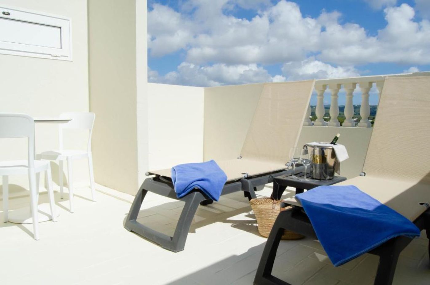 Paraiso Beach by LLUM - Adults Only