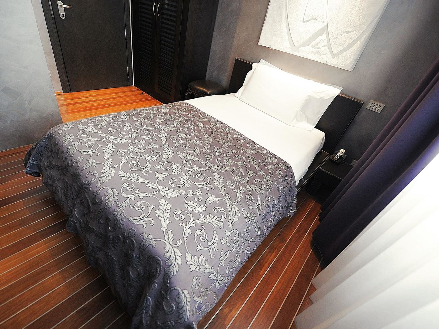 Borghese-Palace-Art-Hotel-Room-22