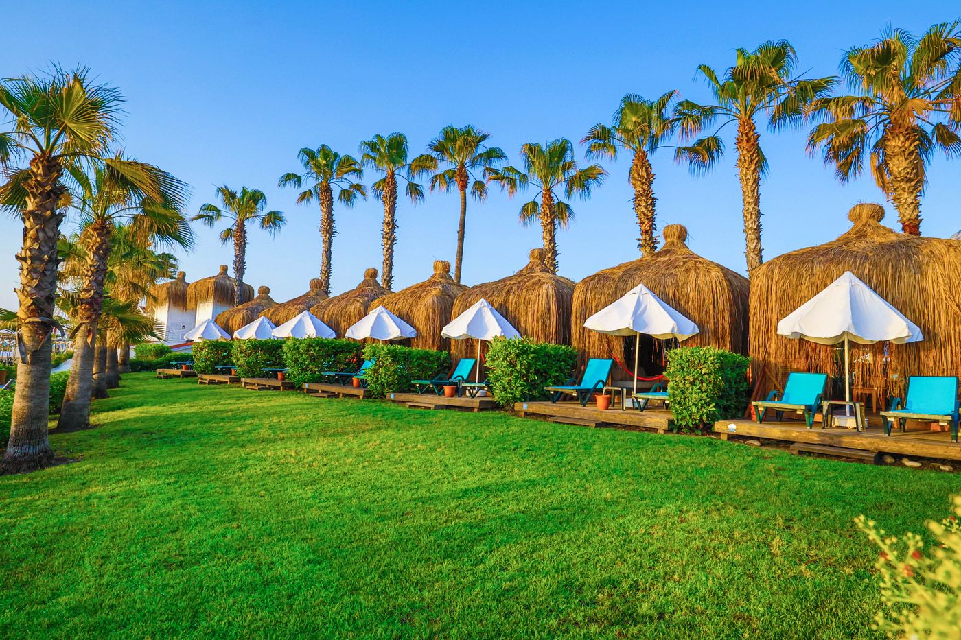 Crystal Flora Beach Resort