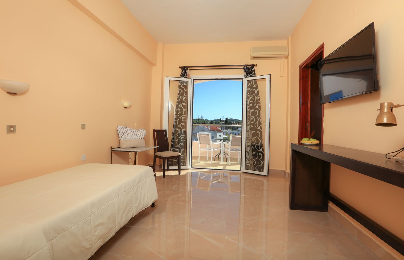  HOTEL CAVOMARINA Updated Rooms