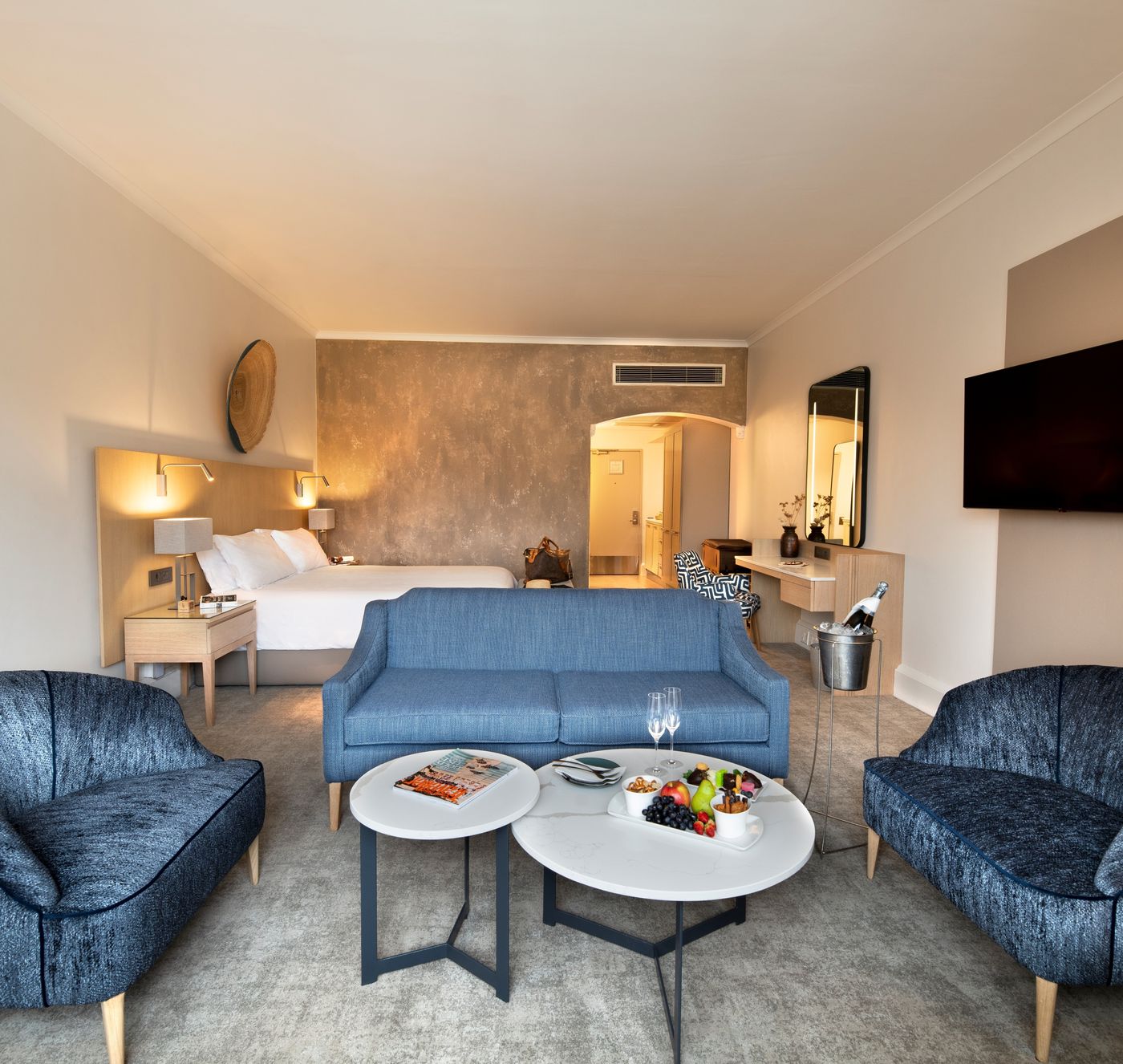 Victoria---Alfred-Hotel-by-Newmark-Room-21