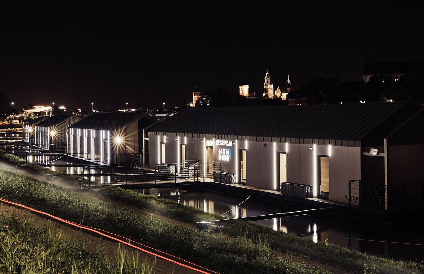 New-Port-Hotel-General-view-56