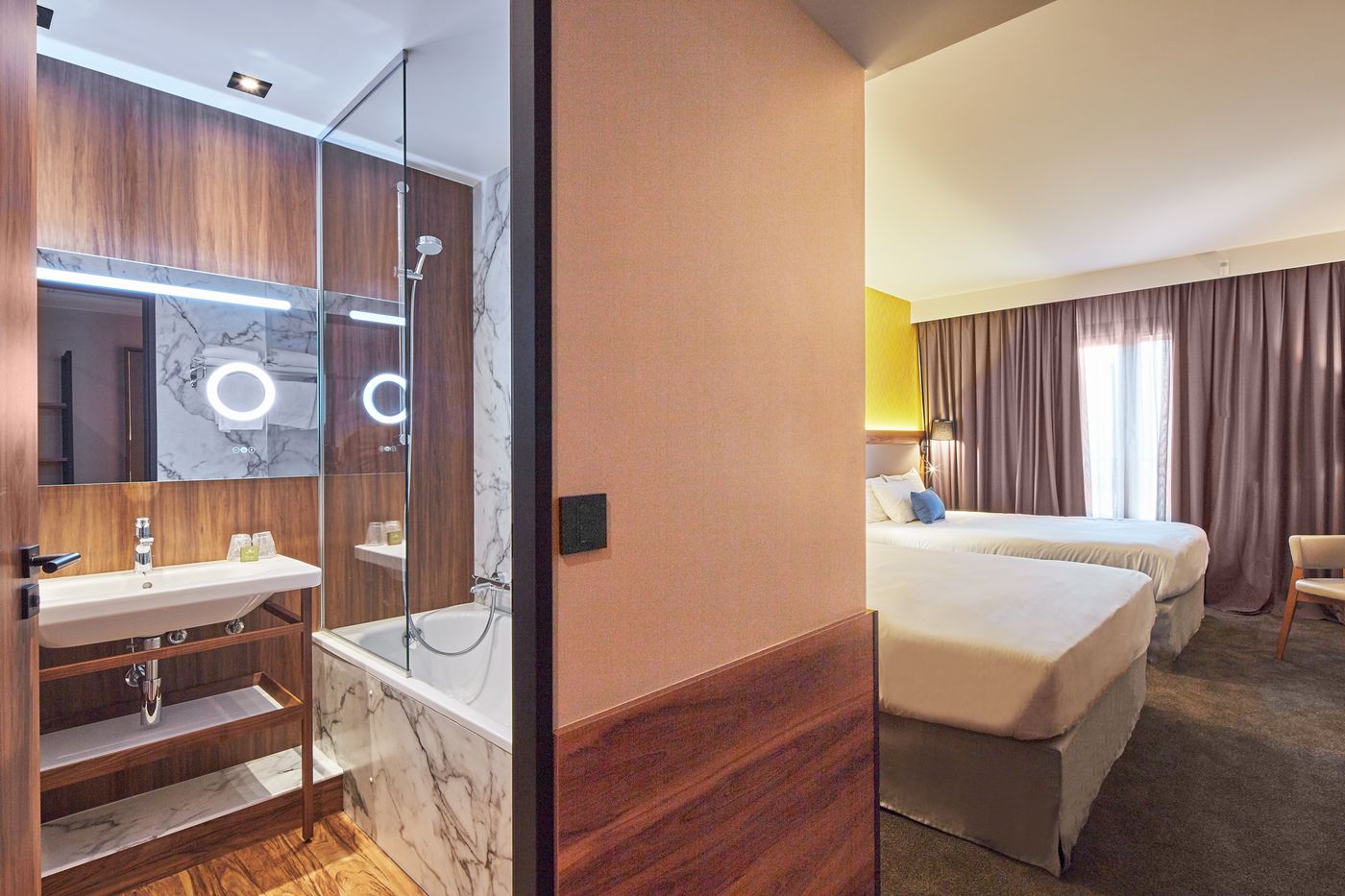 L-elysee-Val-D-europe-Room-31