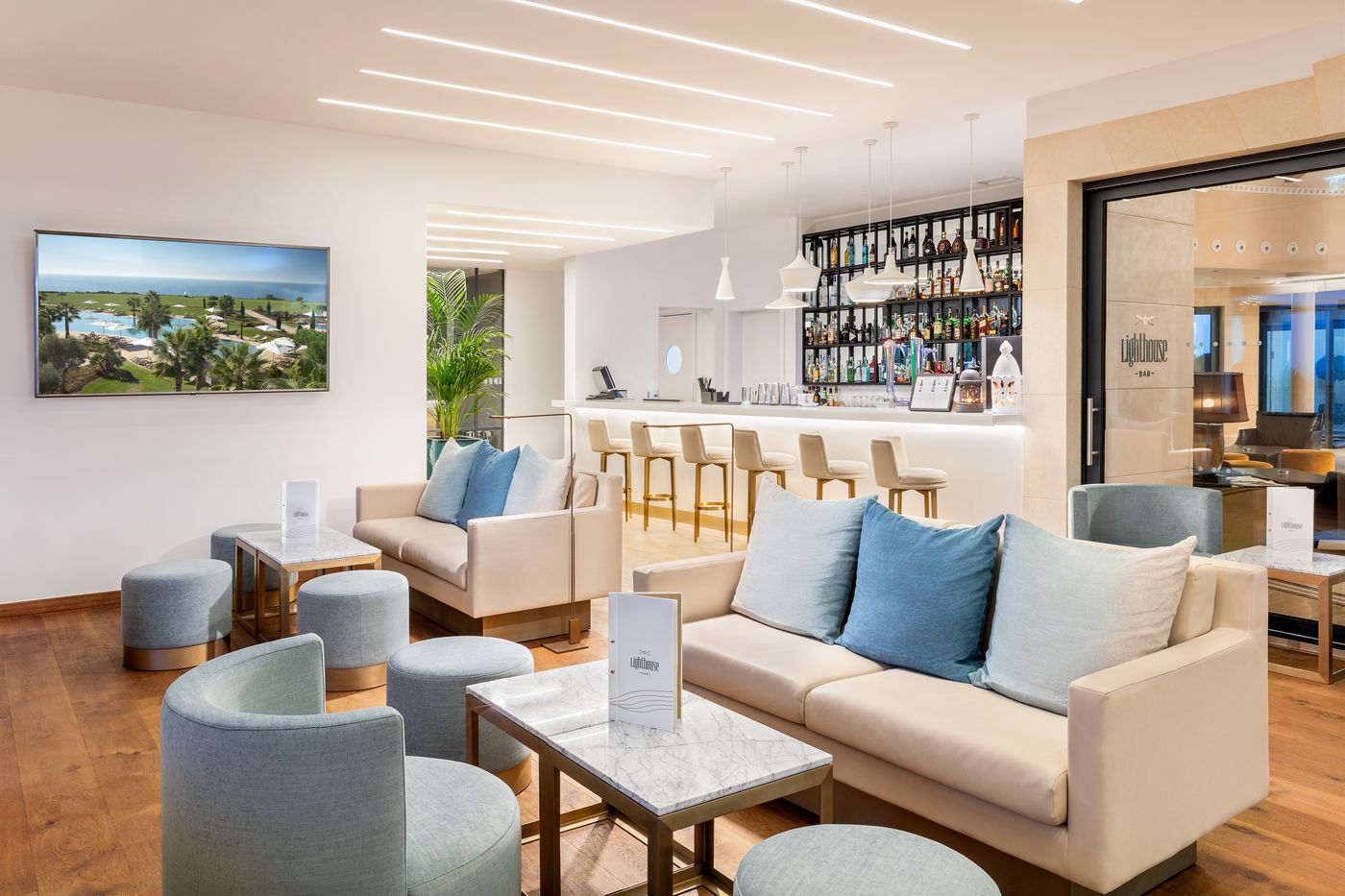 Cascade-Wellness---Lifestyle-Resort-Bar-56