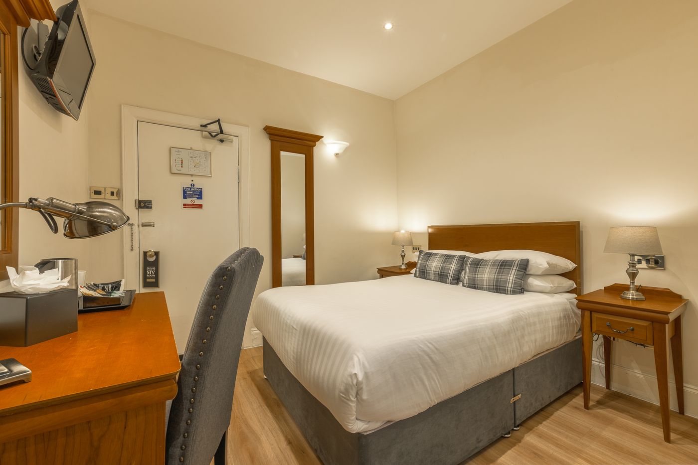 Old Waverley - United Kingdom - EDINBURGH - Room - 6