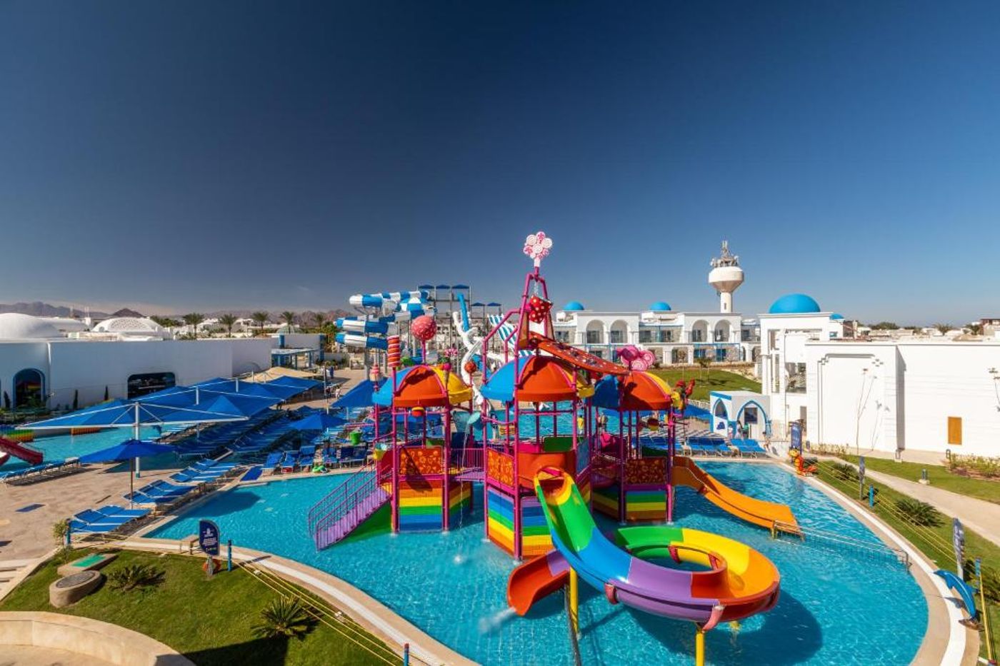 Pickalbatros-Palace-Sharm-el-Sheikh-Pool-27