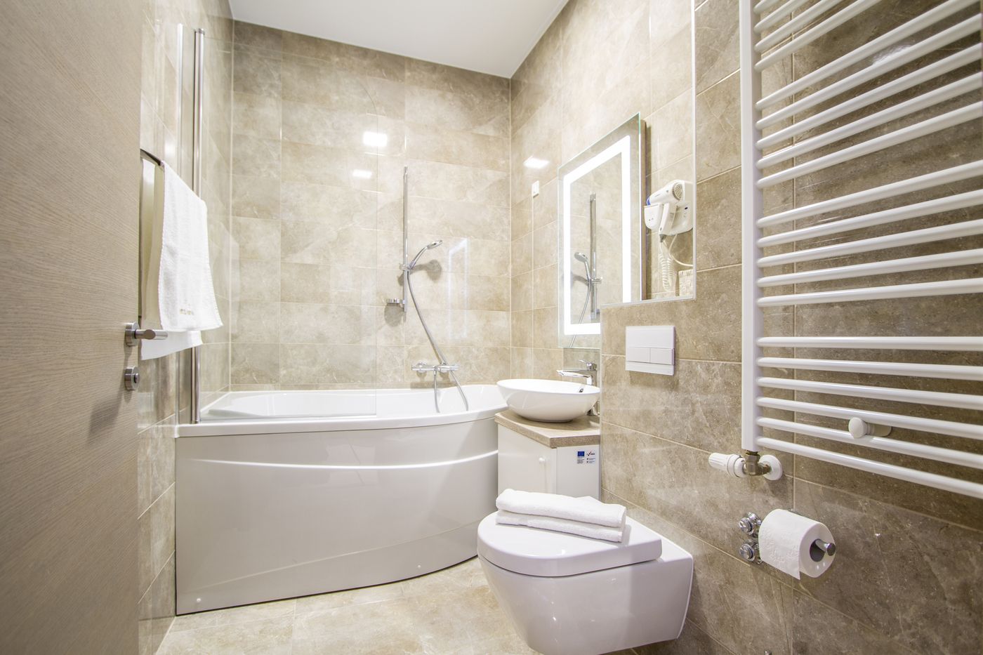 Royal Airport-Croatia-ZAGREB - VELIKA GORICA-Room-8