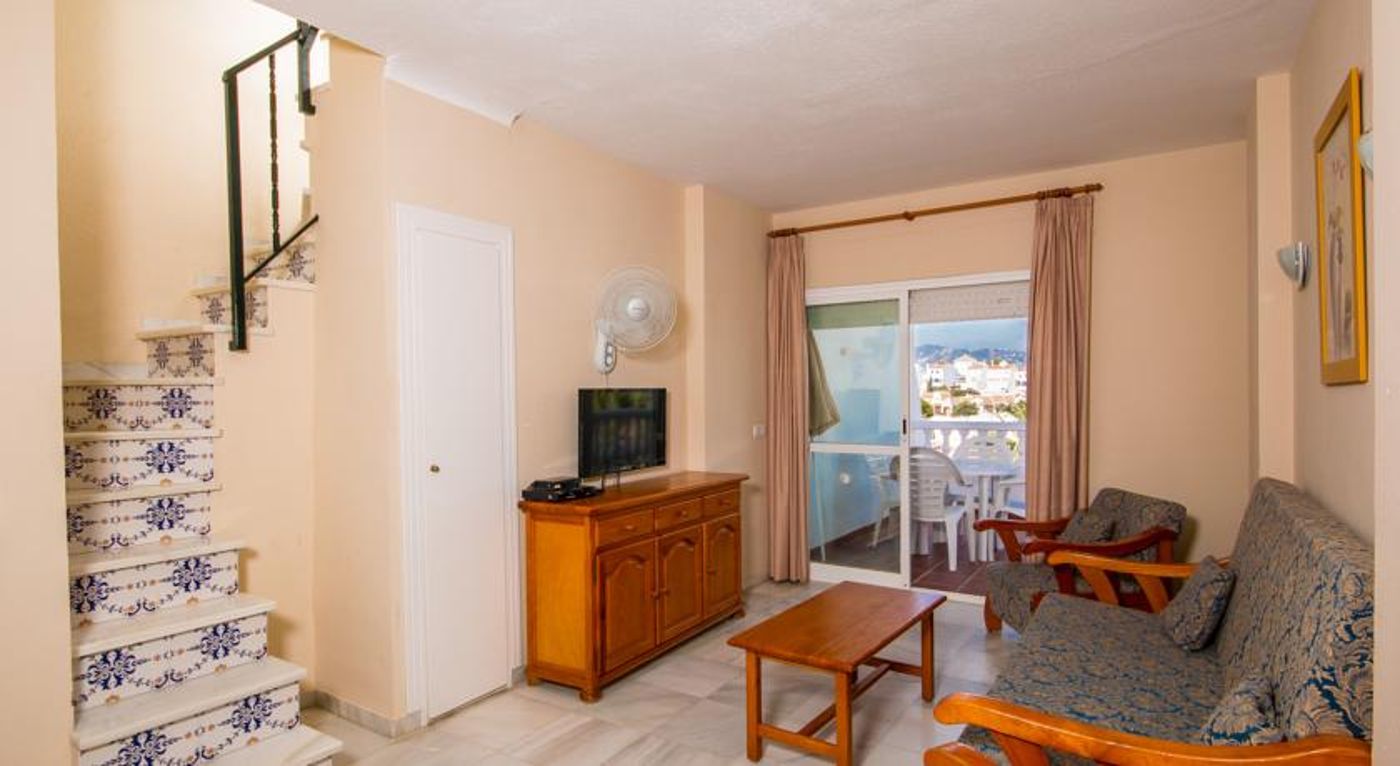 Las Rosas de Capistrano