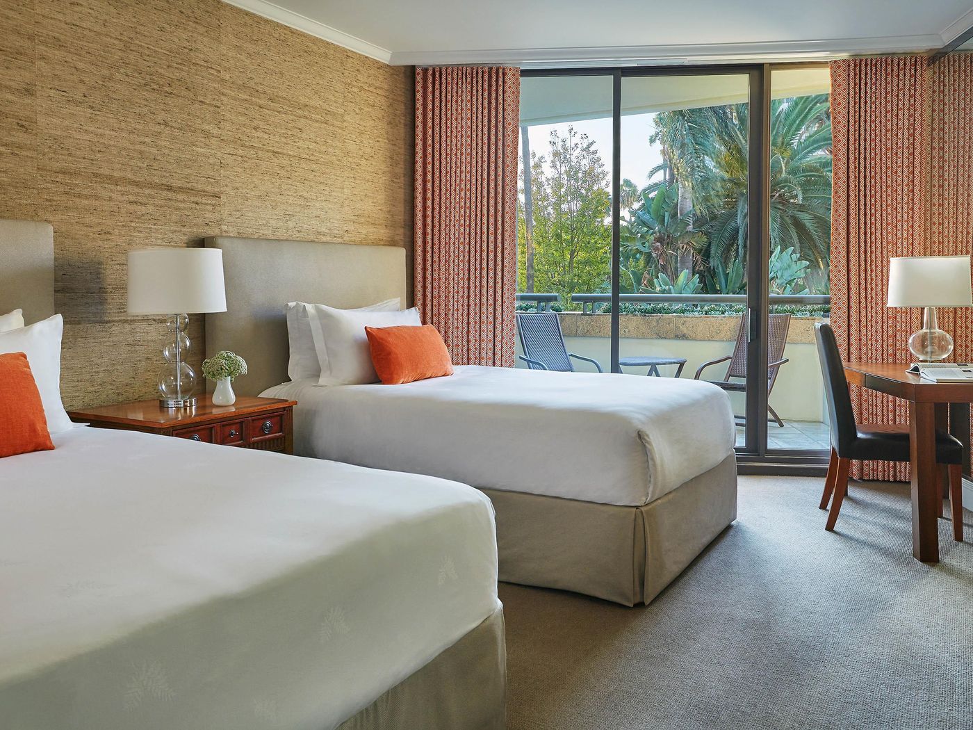 Fairmont-Miramar-Hotel---Bungalows-Room-36