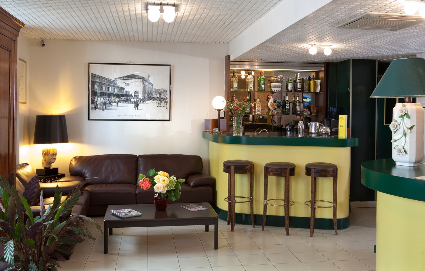 Berlioz - France - LYON - Lobby - 5