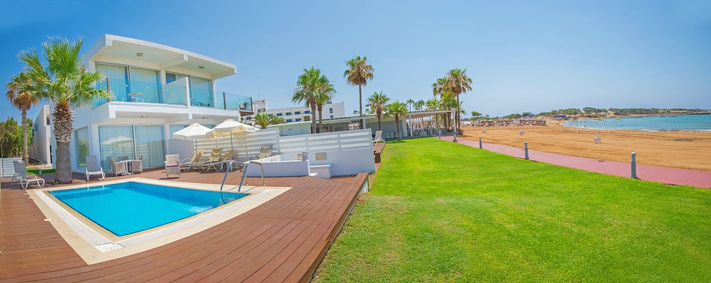 Dome-Beach-Hotel-Room-56