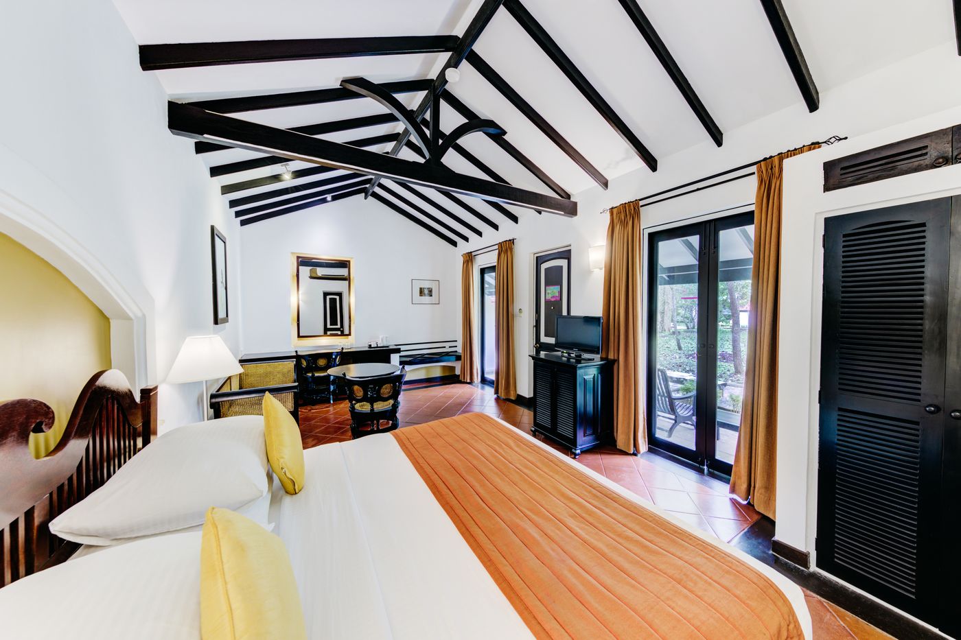 Cinnamon-Lodge-Habarana-Room-33