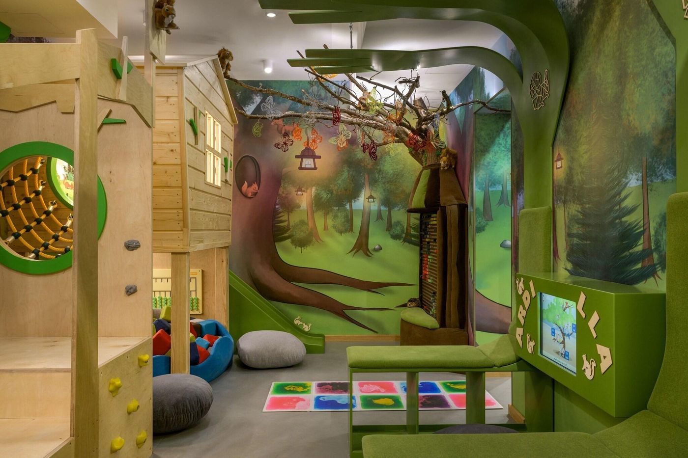 AC-Hotel-by-Marriott-Krakow-General-view-71