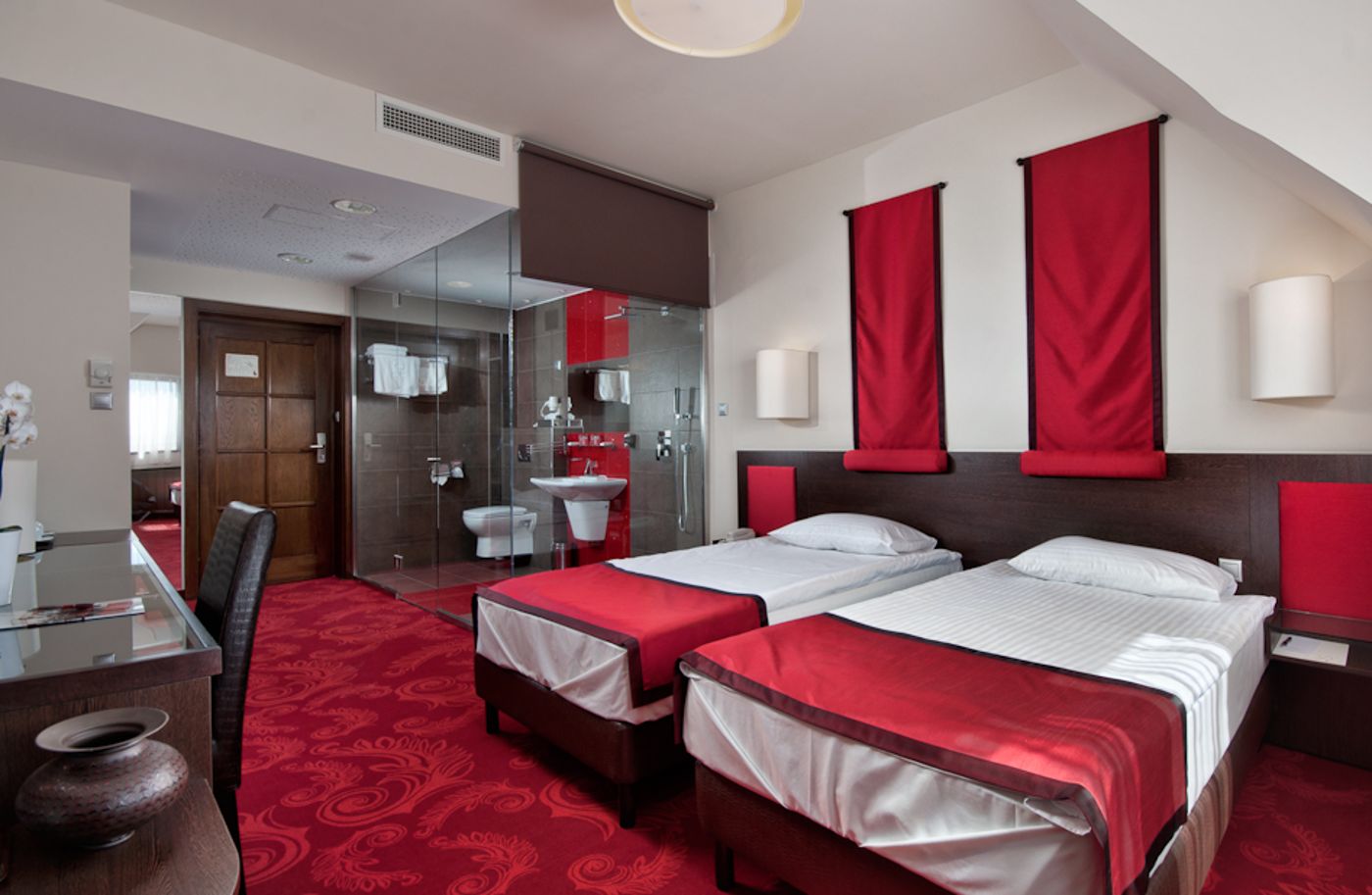 Rubin-Wellness---Conference-Hotel-General-view-16