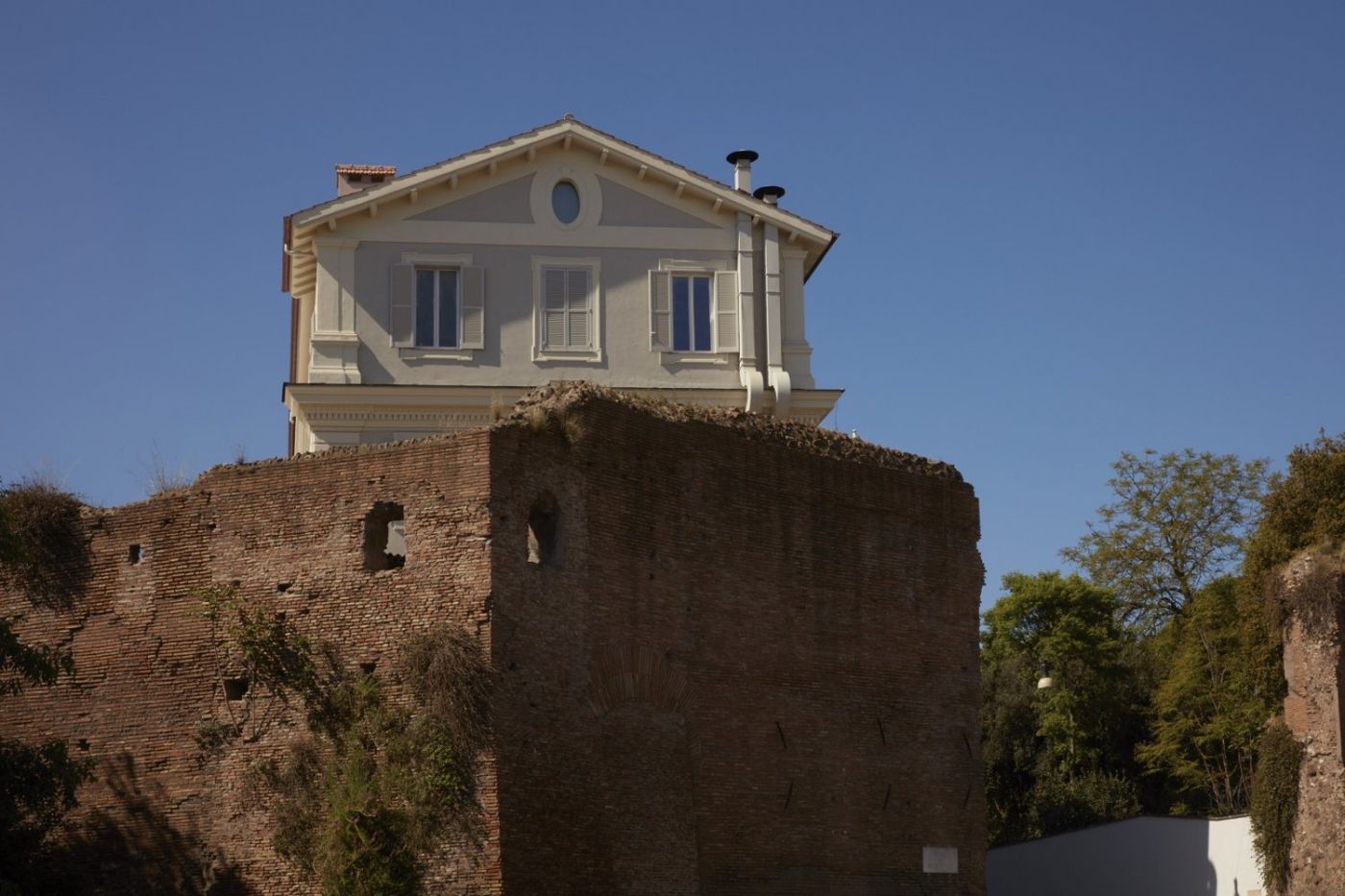 The-Building-General-view-76