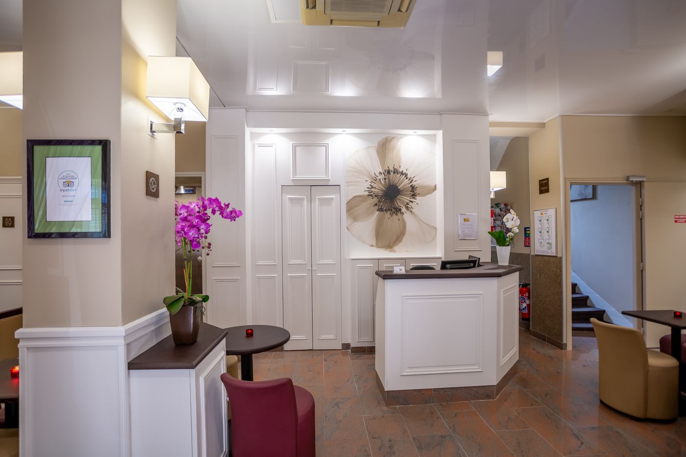 Hotel-Vivaldi-Lobby-12