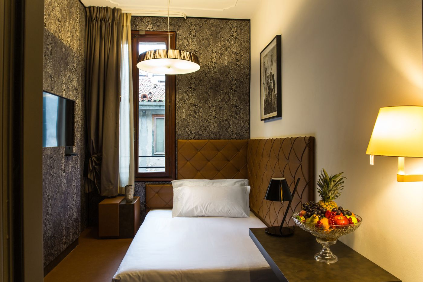 Riva-Del-Vin-Boutique-Hotel-Room-16