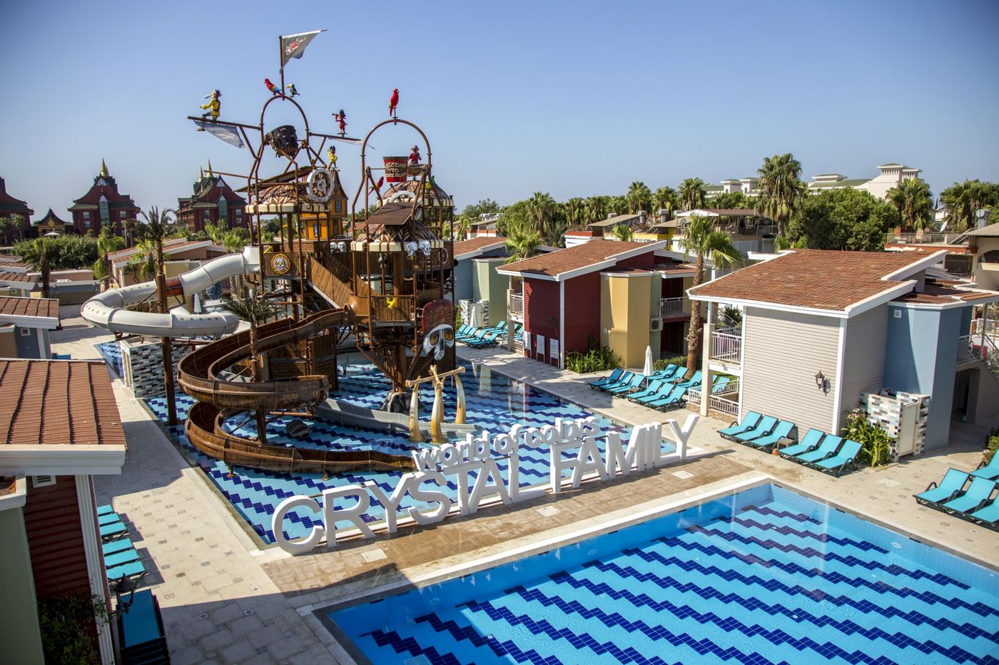 Crystal Club World of Colours