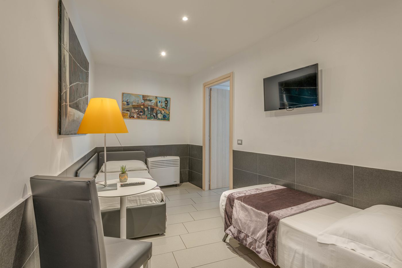 Trevi-Palace-Hotel-Room-25