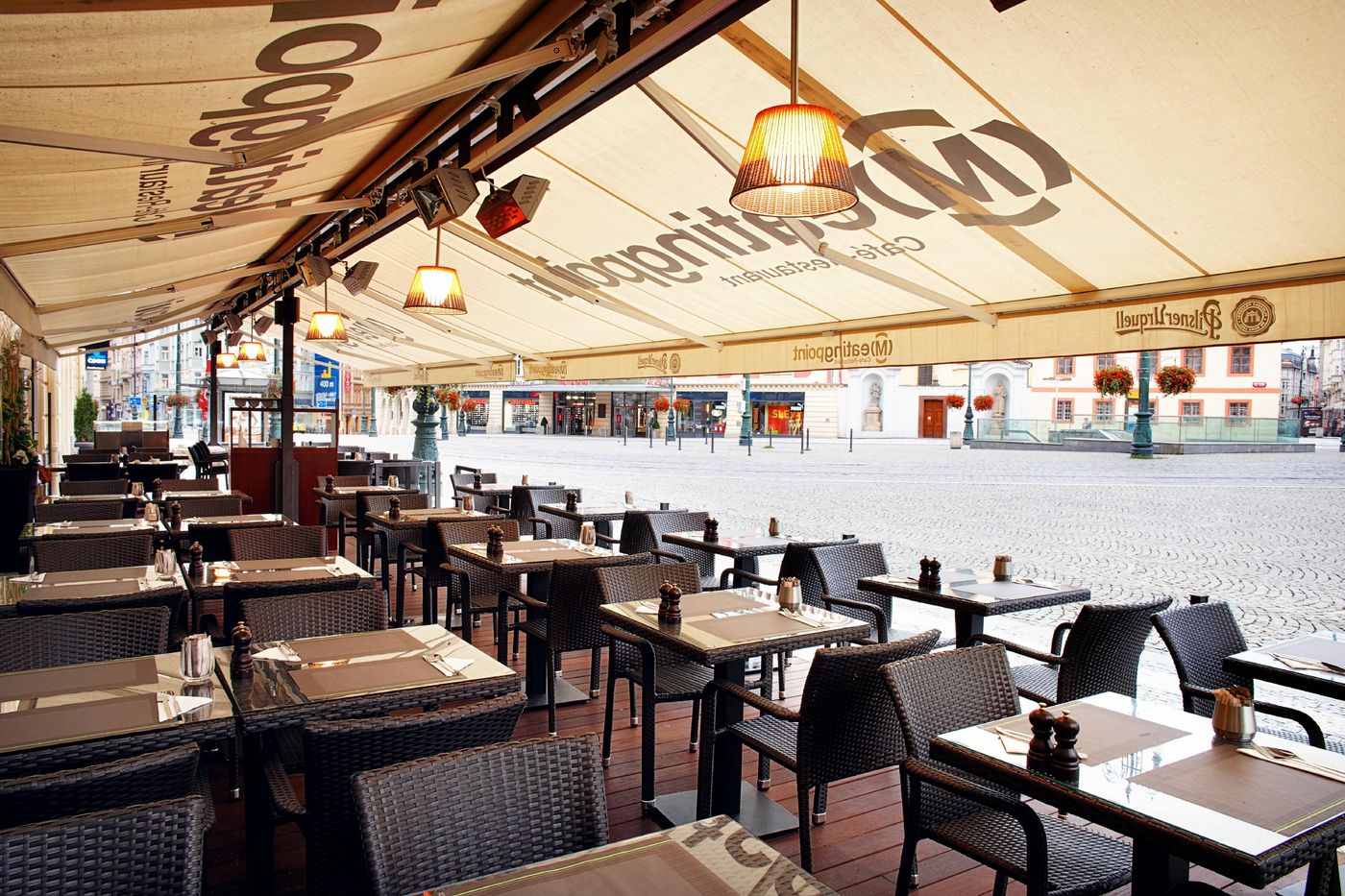 Kings-Court-Terrace-44