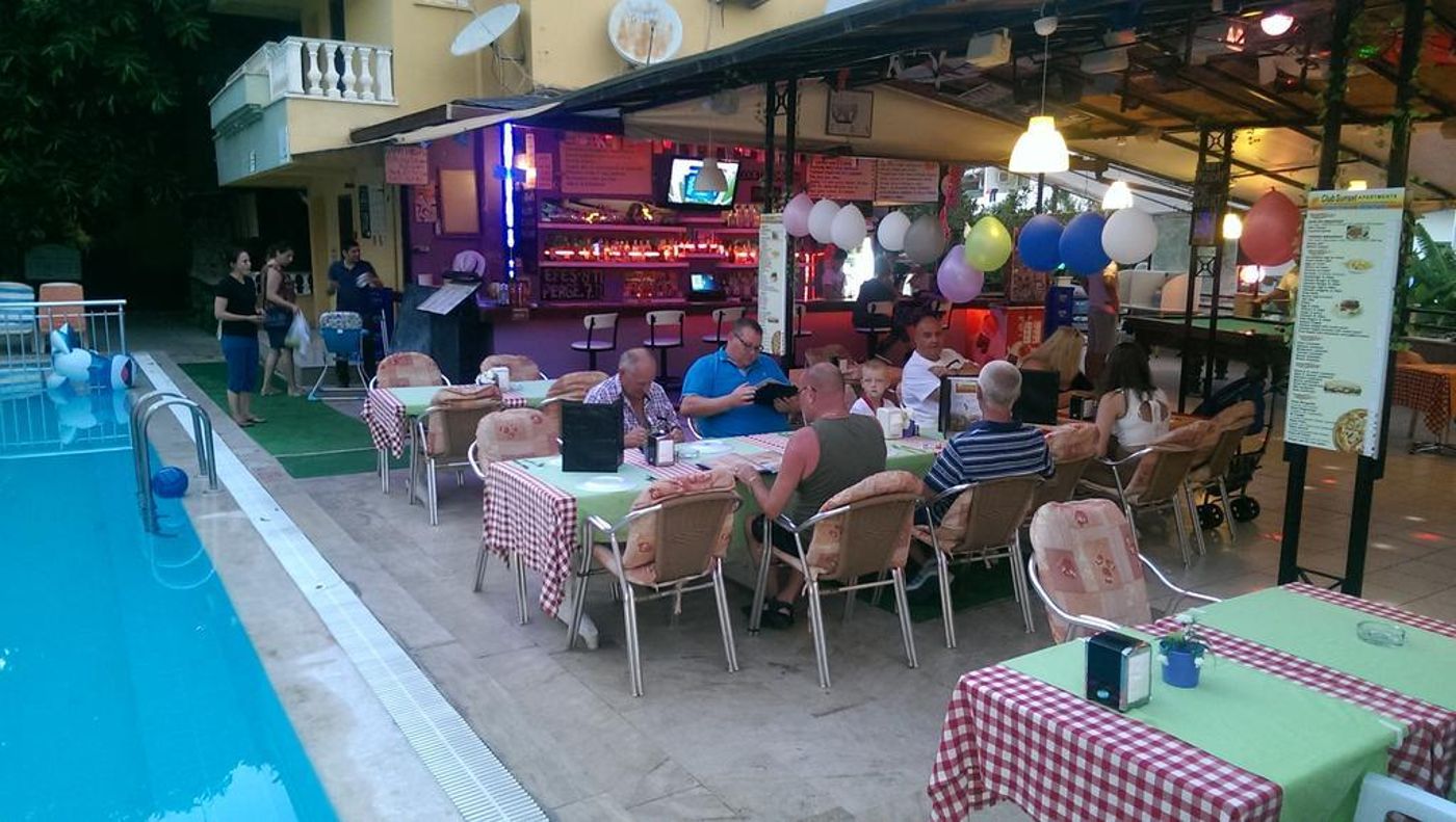 Club-Sunset-Apart-General-view-12