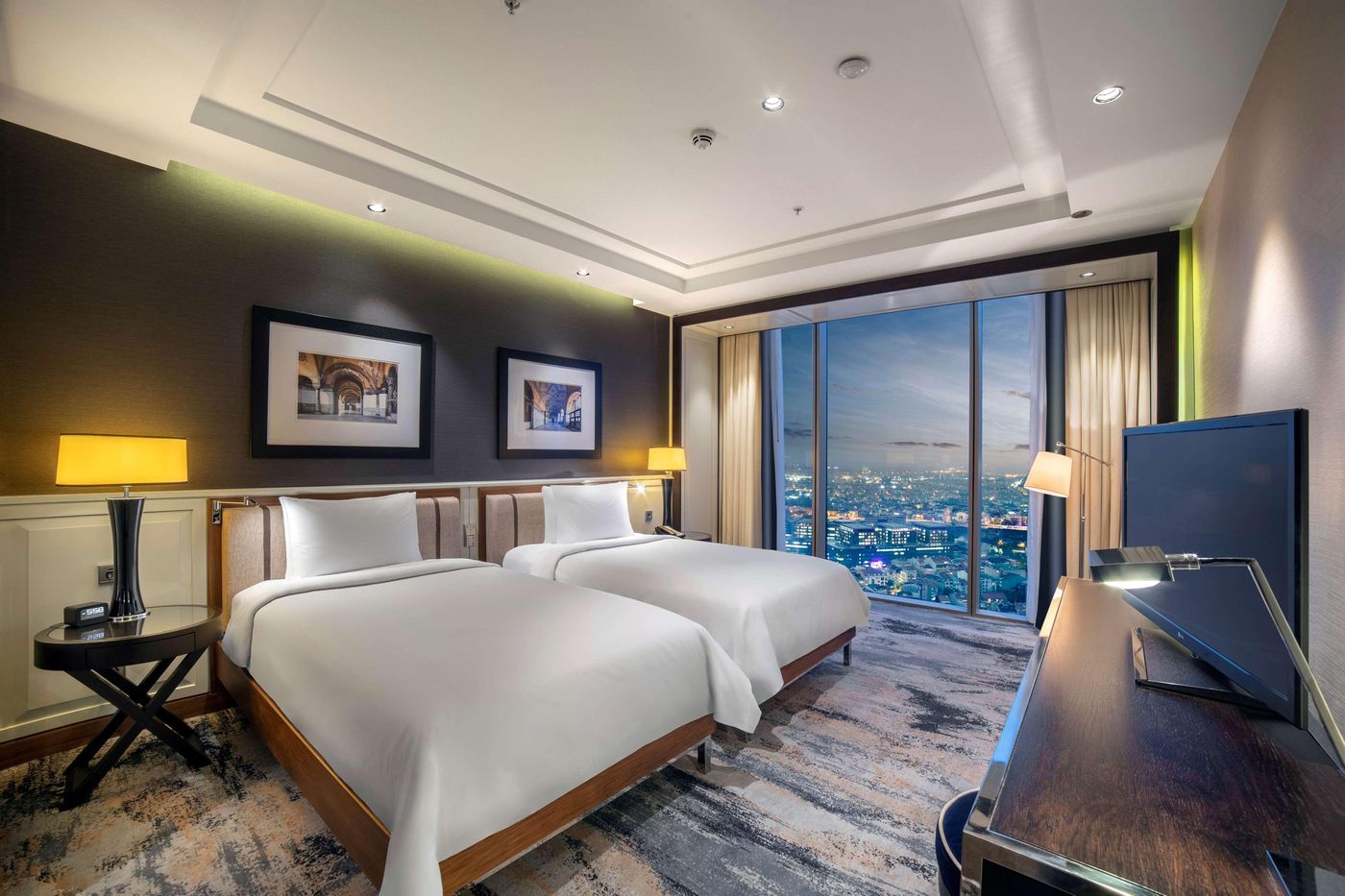 Hilton-Istanbul-Bomonti-Hotel---Conference-Centre-Room-38