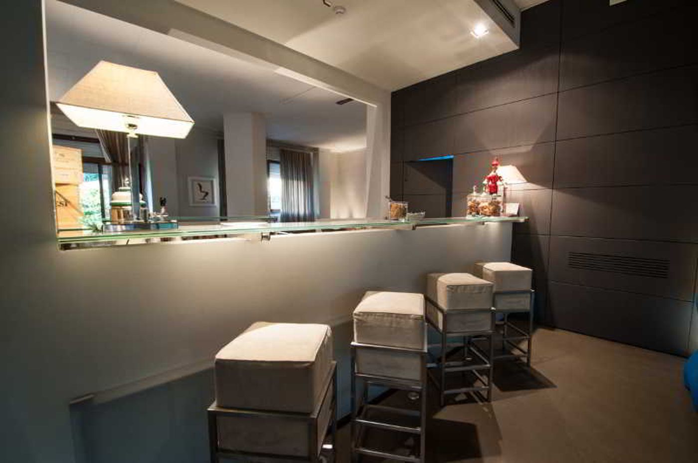 Michelangelo---Spa-Bar-25