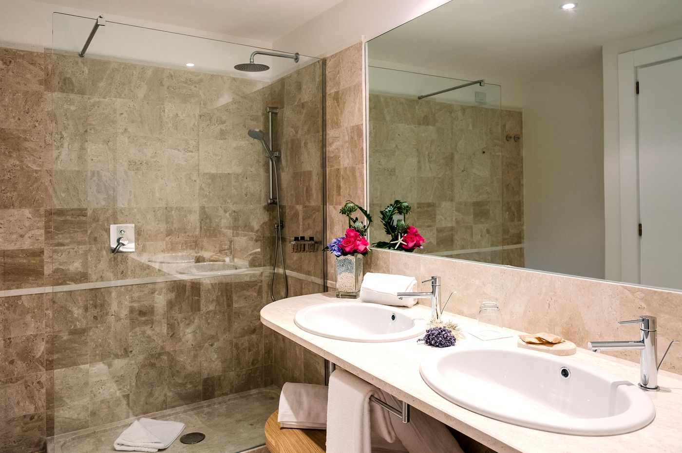 Luci-Di-La-Muntagna-Room-47