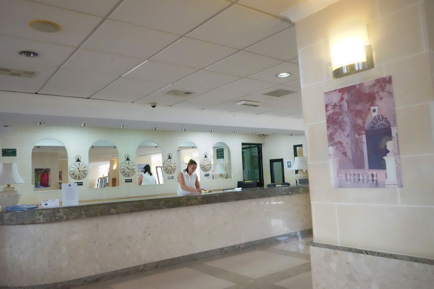 The-San-Anton-Hotel-Lobby-25