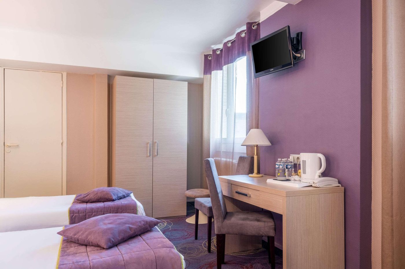 Hotel Christina Lourdes-France-LOURDES-Room-9