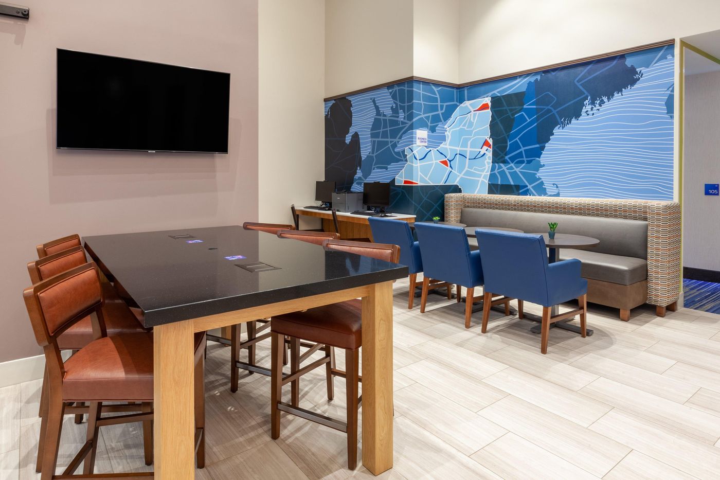 Holiday-Inn-Express-NYC-Brooklyn---Sunset-Park-General-view-12