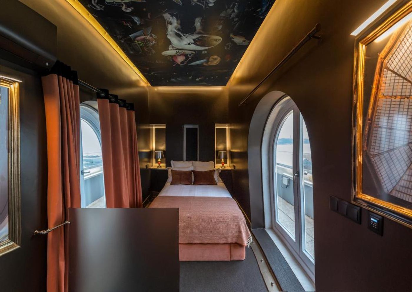 Lisbon Five Stars Apartments 8 Building-Portugal-LISBOA-Room-7