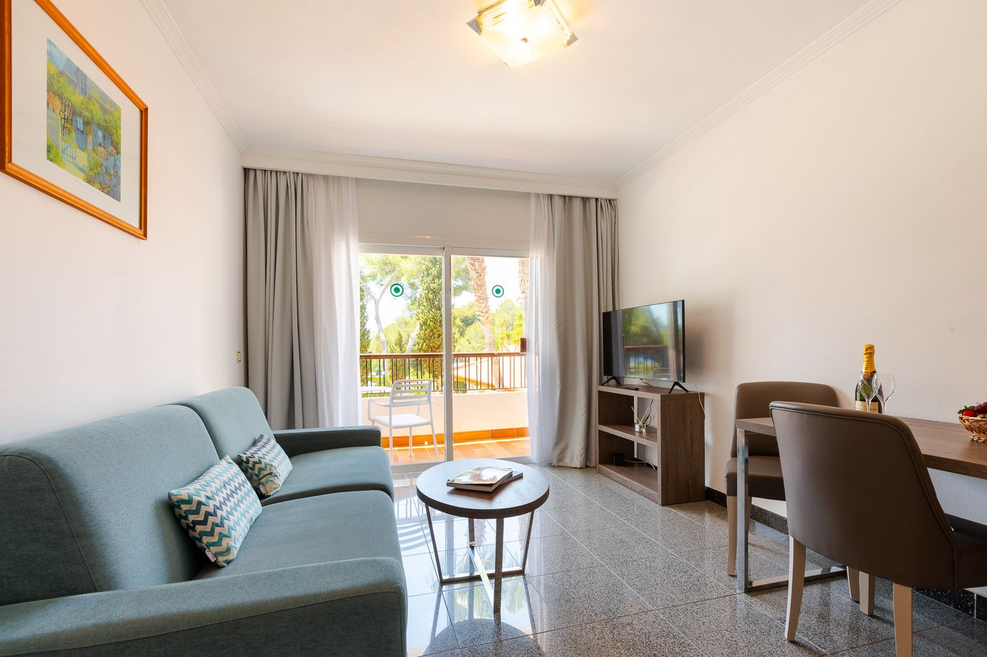 Suitehotel-S-Argamassa-Palace-Room-17